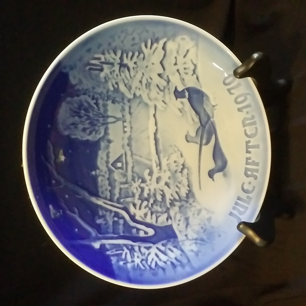 PLATE Bing & Grondahl Copenhagen 1970 JULE AFTER Pheasants in the snow Christmas